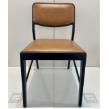 cadeira de fibra sintética com almofada à venda Itu